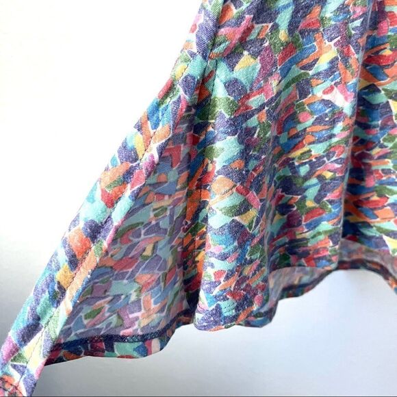 NWT LuLaRoe Perfect T Shirt Size XS - Picture 5 of 5